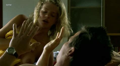 Naked Maaike Neuville In Rupel