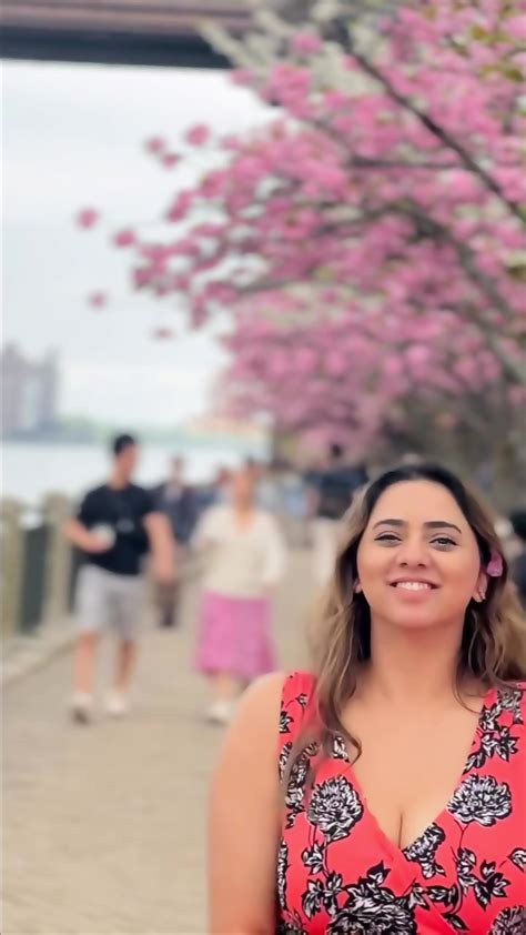 Ig Hot Chubby Thick Model Anamikasharmapaudel