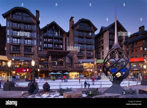 Vail colorado winter town hi-res stock photography and images - Alamy