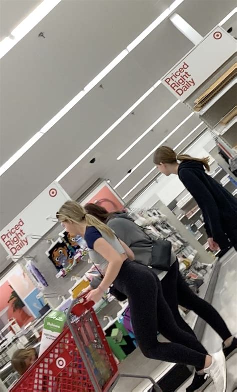 Perfect Ass In Lulu Leggings Spandex Leggings Yoga Pants Forum