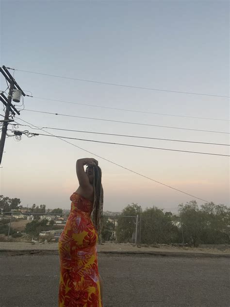 Kori🪐🫧 @ MamaSagi on fansly on Twitter: "@_Thrillavanilla I AM UNABLE