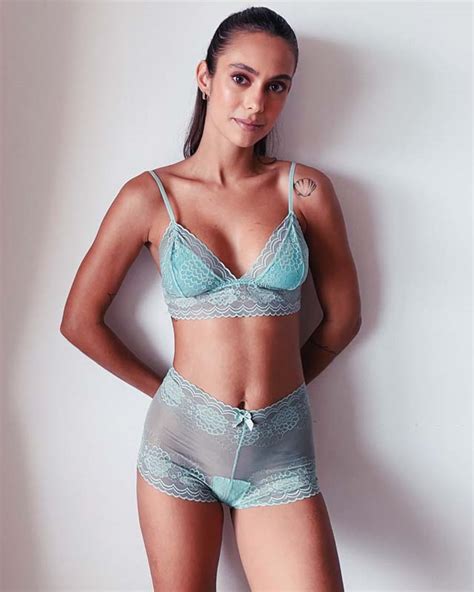Conjunto Lingerie De Renda Verde Menta Antigo Top Triangulo E Calcinha