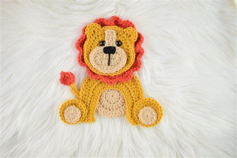 Crochet Lion Applique pattern - Passionate Crafter