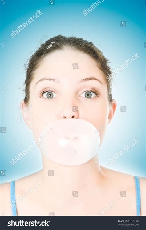 45 Brunette Making Bubble Bubble Gum Images Stock Photos Vectors Shutterstock