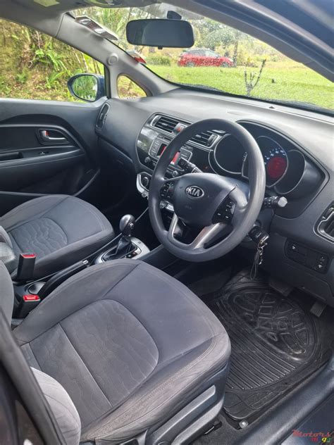 kia rio 2016 cars 6