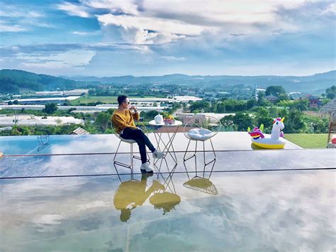 A I M Check In M I C C Hot L T I L I Tr N M T N C Nh Trong Phim Ki M Hi P M Ch Ng