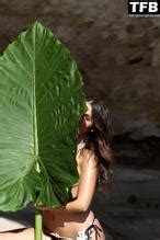 Esma Voloder Sexy Poses Showcasing Her Stunning Bikini Body In A