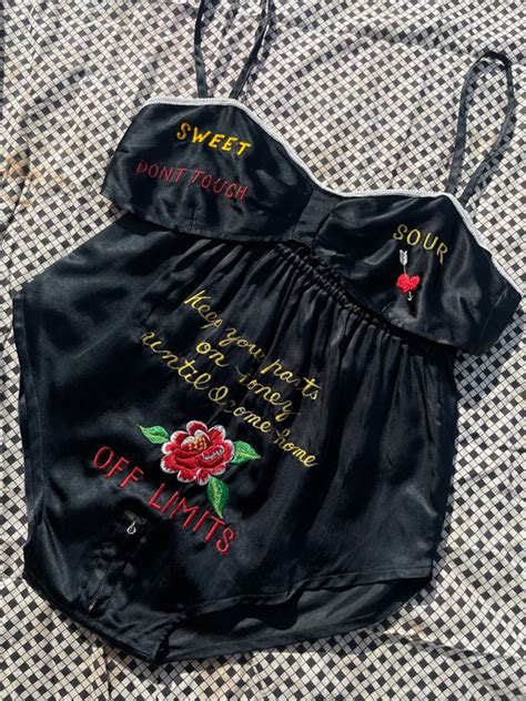 RARE S Lingerie Set S WWII Satin Novelty Bra Gem