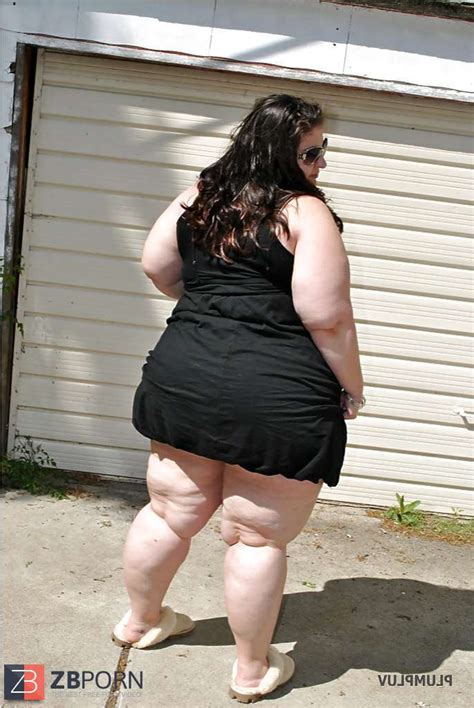 LARGE INEXPERIENCED PLUMPER DARK HAIRED WITH A IMMENSE BUM AND HEFTY HIPS ZB Porn