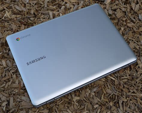 Samsung Series 5-550 Chromebook Review: The Chromebook Matures - PC