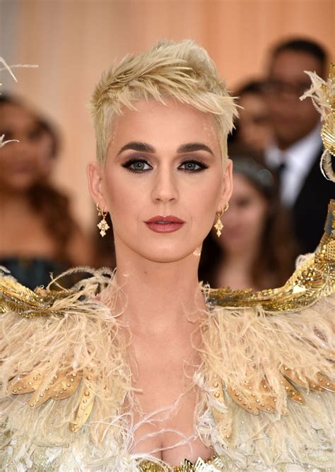 Katy Perry – MET Gala 2018 • CelebMafia