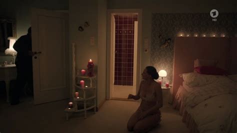 Gerti Drassl nude pics página 1