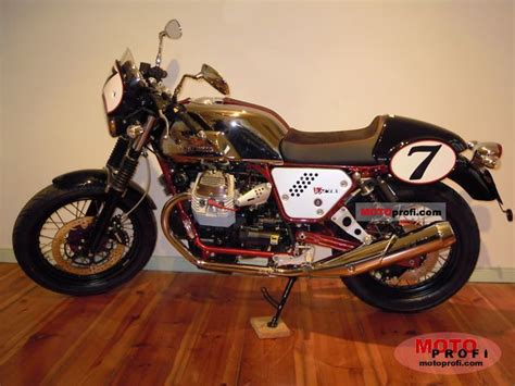 Moto Guzzi V7 Racer 2011 Specs and Photos