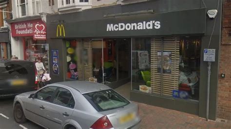 Mcdonald S Couple Caught Having Sex Stark Naked On Floor Of Disabled Toilet Mirror Online