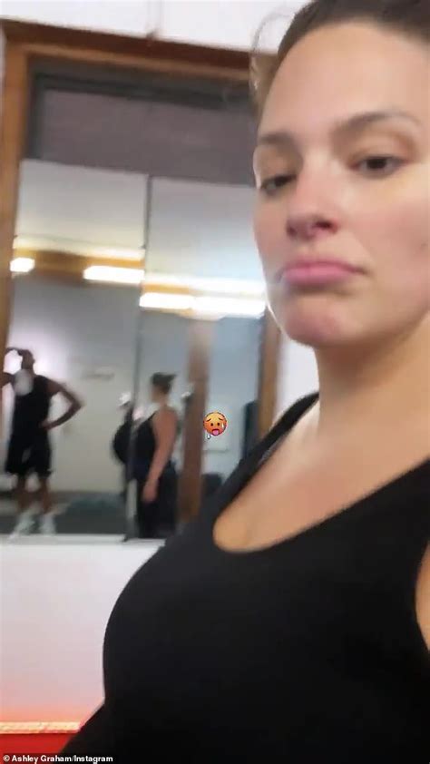Ashley Graham Keeps It Natural As She Strips Naked To Show Off Her Baby Bump In Makeup Free