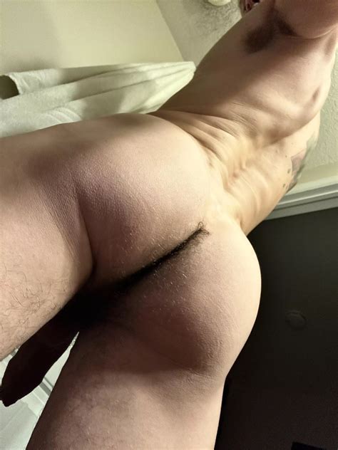 Stick Your Nose In Youll Love It Nudes Hairymanass Nude Pics Org