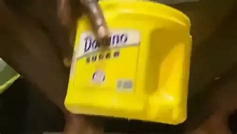 Ebony Bbw Peeing In Public Restroom Xhamster