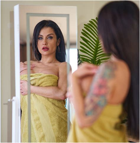 ANAL K S FJ Bianka Blue Peeper Gives Me Good Anal