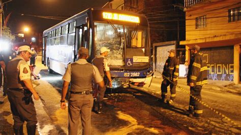 Fotos Imagens Do Dia 2 De Janeiro De 2013 02012013 Uol Notícias