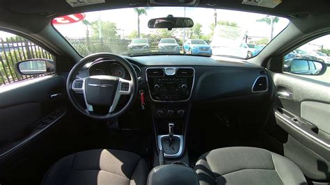 Chrysler 200 Interior | Cabinets Matttroy