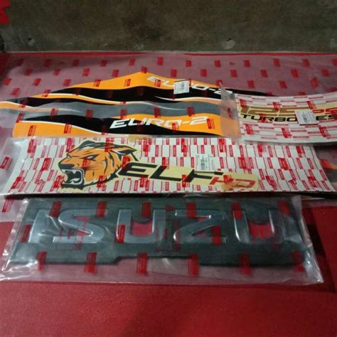 Promo Stiker Emblem Set Isuzu Elf Nkr Macan Diskon Di Seller