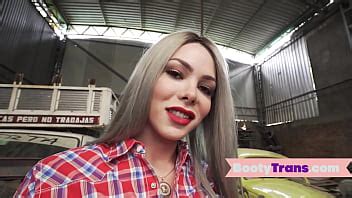 Gran Culo Latina Ts Chupando Garaje Bf Despu S De Sacudir El Trasero Xvideos