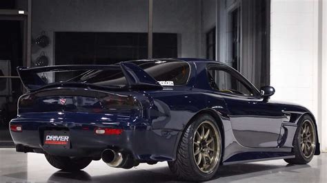 Tastefully Modified 1992 Mazda FD RX7 Is Discounted For Veterans | Motorious