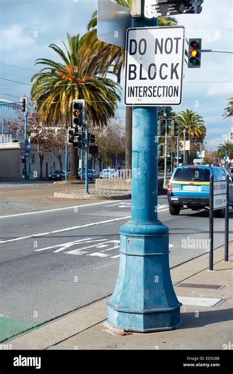 Do not block intersection sign board, San Francisco, California, USA ...