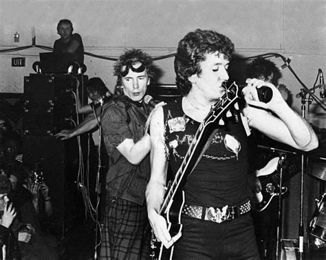 Los Sex Pistols Deben Morir Cuando La Furia Raggare Se Desat Contra