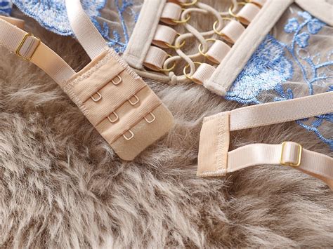 Embroidered Underwear Women Lace Lingerie Pajamas Bras Panties Underwear Outfits