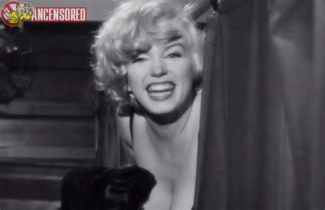 Голая Мэрилин Монро в Some Like It Hot
