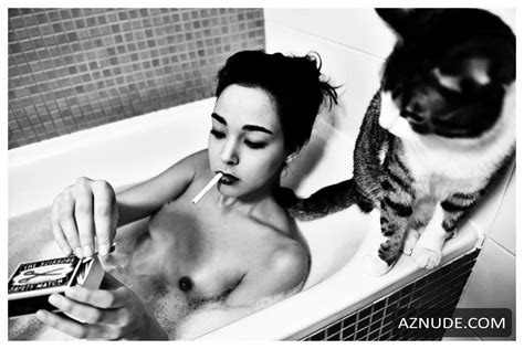 Vanda Chaloupkova Nude Photoshoot AZNude