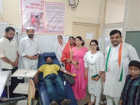 Congress Seva Dal Celebrated Rajiv Gandhi Jayanti Donated Blood