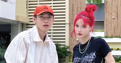 Biên đạo múa Quang Đăng xác nhận hẹn hò hot girl Trung Quốc