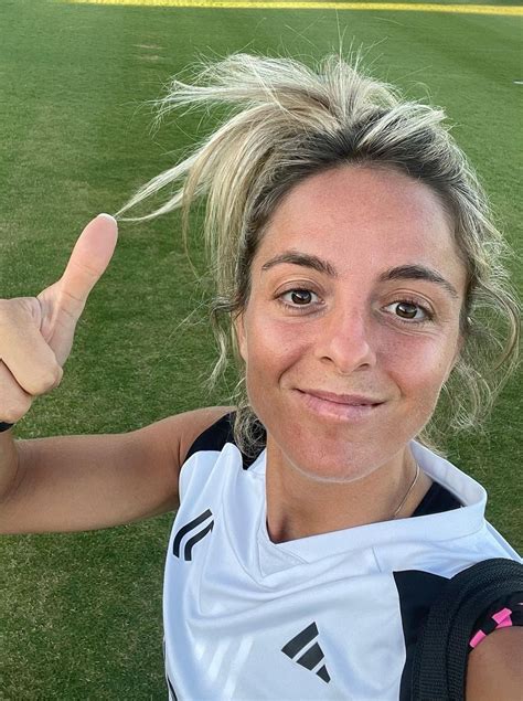 Italian Soccer Babe Martina Rosucci Femi Sports