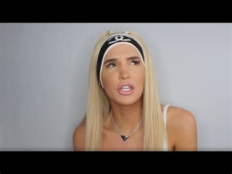 Hot Sexy Lilah Gibney Bikini Pics