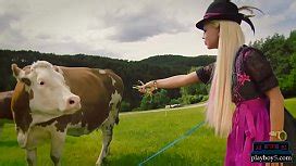 Wigged Blonde Girl And Bear In The Forest Xxx Mobile Porno Videos Movies IPornTV Net