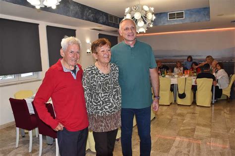 Maturanti generacije obilježavaju godina mature fotogalerija Portal Rogotin Hrvatska