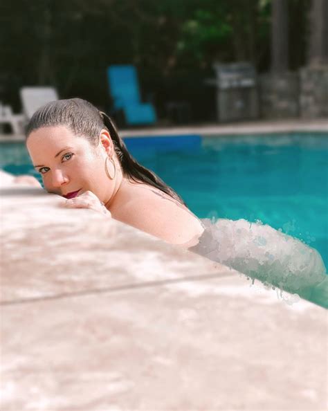 My Big Fat Fabulous Life S Whitney Way Thore Goes Completely Nude After Ex Fiance Shows Off New