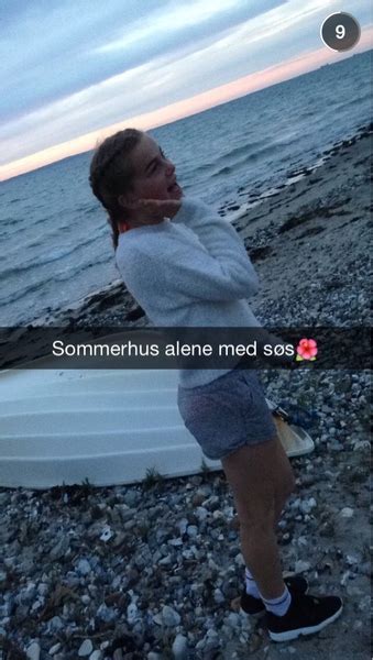 Hot Sexy Meggie Velardee Bikini Pics