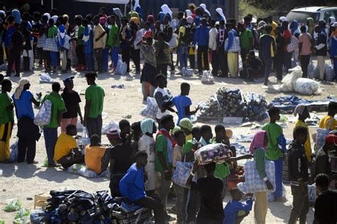 Lampedusa Riaccende Le Polemiche Ma Lo Scaricabarile Non Un Alibi