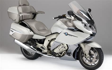 White BMW sports touring motorcycle HD wallpaper | Wallpaper Flare