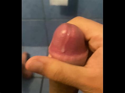 Me Masturbo En El Ba O Imagina Que Es Dentro De Tu Vagina Xvideos