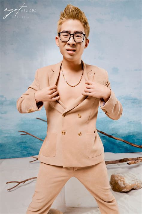 Hot Tiktoker B Ch Kh Ch Ng Di N Vi N Tr Y Tri N V Ng