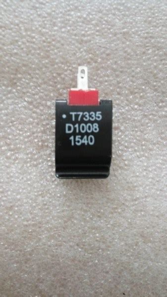 Датчик NTC накладной T7335 - купить в интернет магазине «ТеплоМастер»