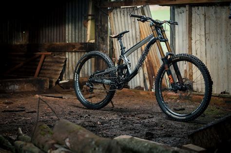 dirt     downhill bikes dirt