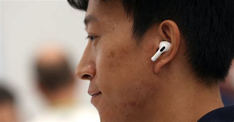 晉升健康穿戴裝置！彭博社：AirPods 將在未來兩年具備聽力健康功能 - INSIDE