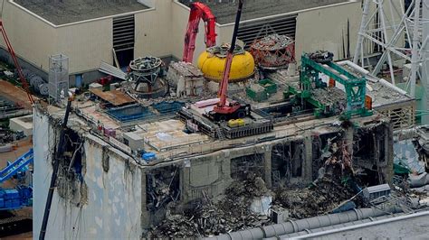 Fukushima Erste Brennstäbe aus Abklingbecken von Block 4 entfernt