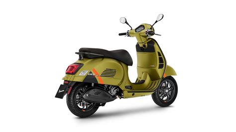 Vespa Gts Super Sport Hpe E5 300cc Abs Asr Verde Ambizioso Matt Perry