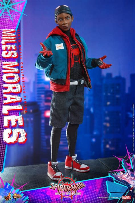 Hot Toys Reveals Their Spider Man Into The Spider Verse Miles Morales Action Figure Geektyrant